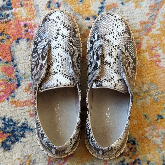 J/Slides Karla Snake Printed Leather Jute Trim Split Front Slip On Sneakers 8 - Picture 5 of 16